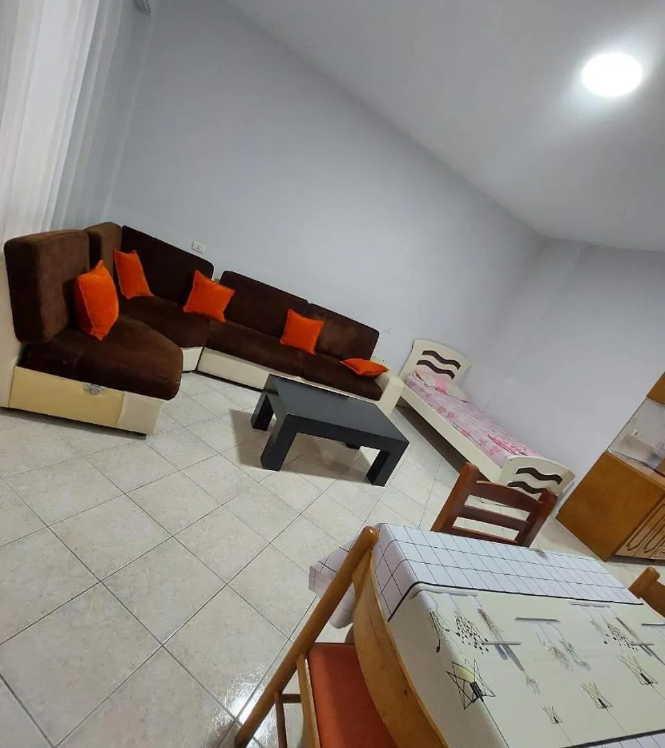 Lungomare Apartament Vlore